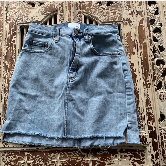 Wilfred Free Denim Skirt Size 6 - Picture 5 of 6